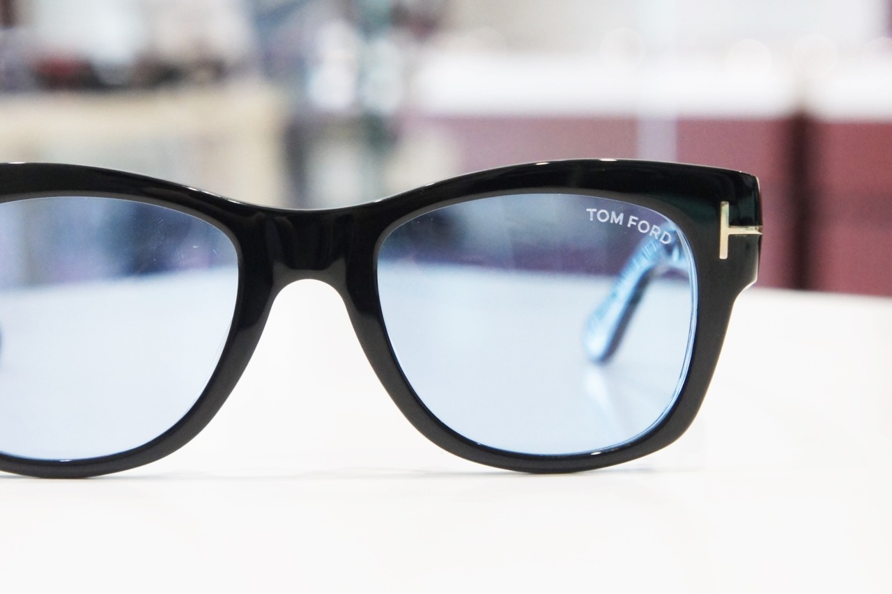 TOMFORD（トムフォード）の王道人気サングラス「Cary TF58-F」の魅力を