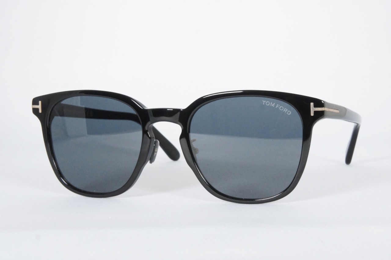 TOM FORD「TF1051-K」01A