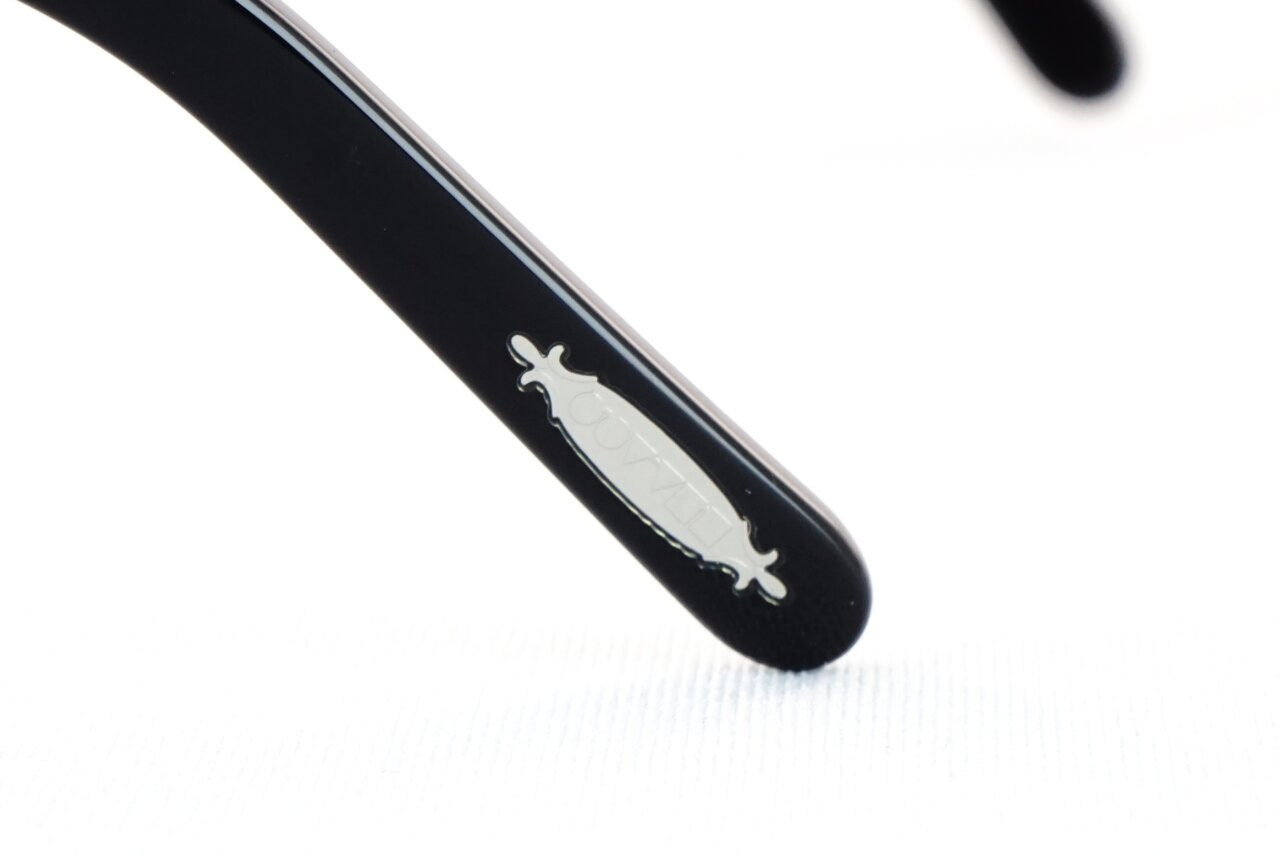 OLIVER PEOPLES「FAIRMONT-F（OV5219FM）」のテンプルエンド