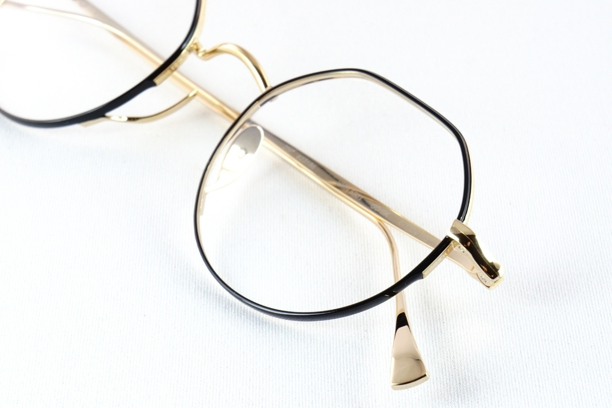 KameManNen「KMN-5501」GD/BK