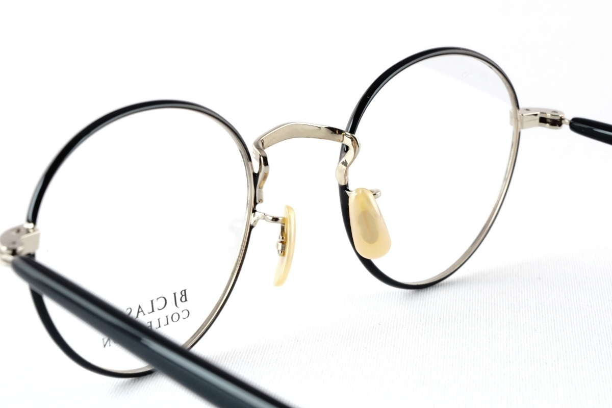 BJクラシックぼボストンシェイプメガネ「PREM-114F PT」の鼻パッド