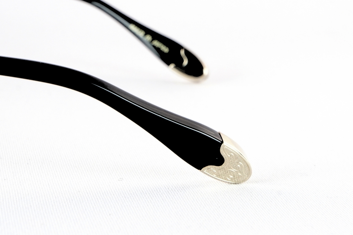 杉本圭ぼボストンメガネ「KS-108」のテンプルエンド