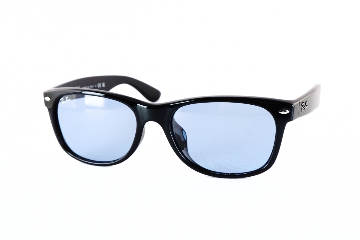 Ray-Ban「NEW WAYFARER/RB2132-F」601/64