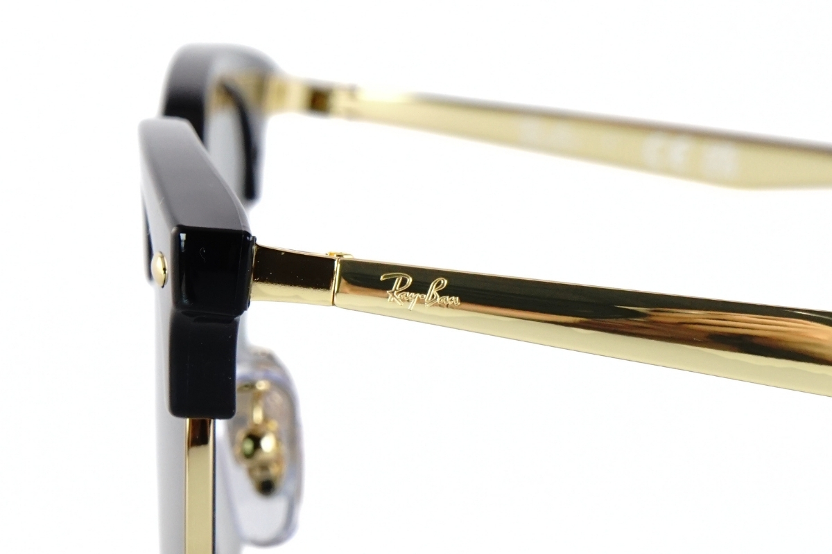 Ray-Banのブロウサングラス「RB4418D」の刻印