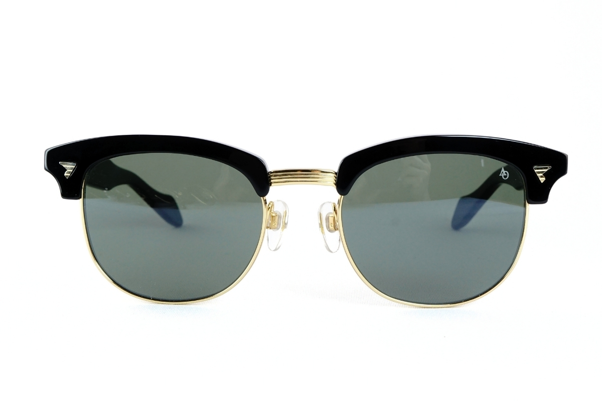 American Optical(アメリカンオプティカル)「Sirmont(サーモント)」のフロント