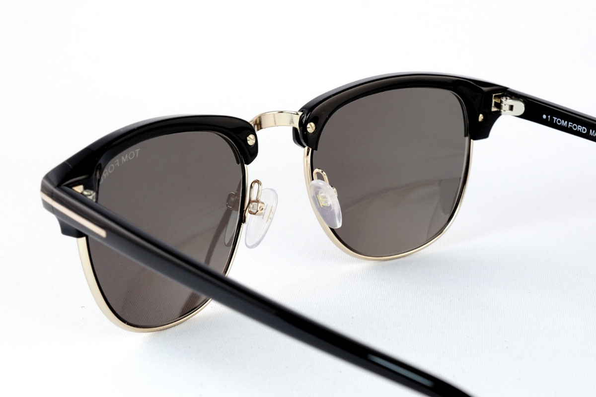 TOM FORDのサングラス「Henry」の鼻パッド