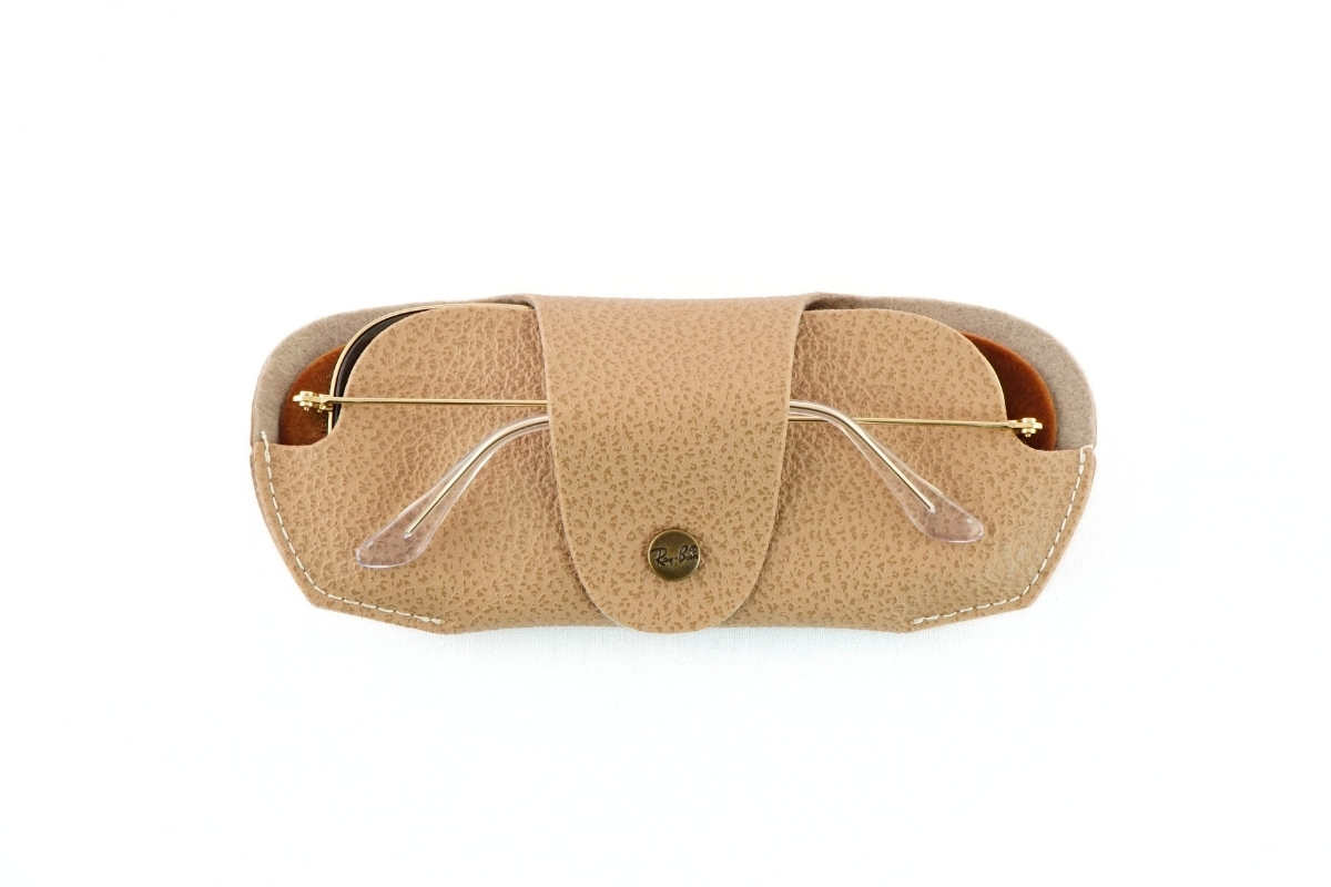 「AVIATOR（RB3025）」