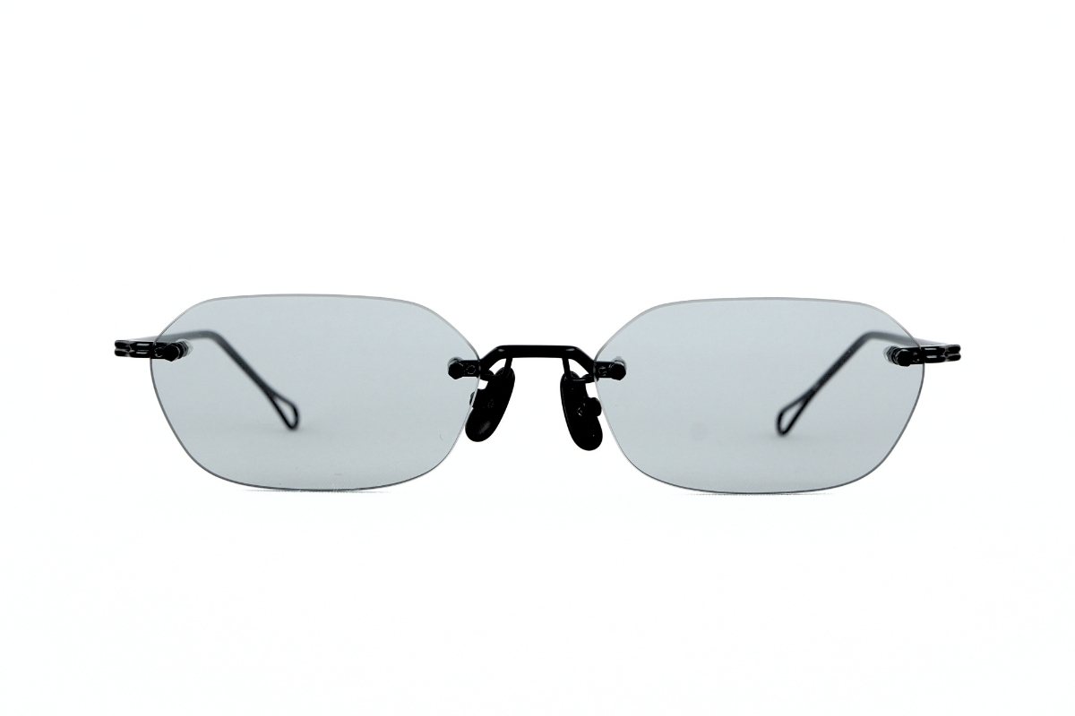 A.D.S.R.のリムレスサングラス「VATH」のフロント