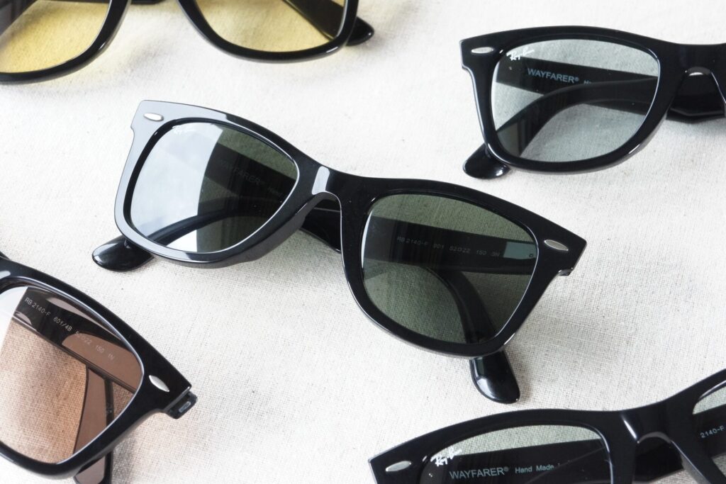 Ray-Ban「WAYFARER(RB2140-F)」